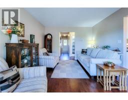 1115 PARAMOUNT Drive UnitNo. 88 - 11