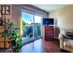 1115 PARAMOUNT Drive UnitNo. 88 - 15