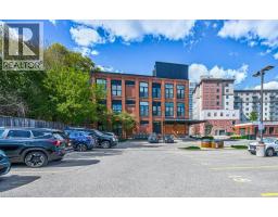 24 CEDAR Street UnitNo. 101 - 3