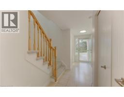 3 MARLIS Crescent - 10