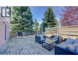 3 MARLIS Crescent - 39