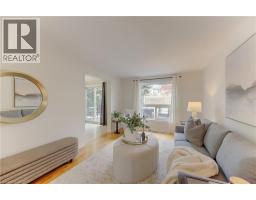 3 MARLIS Crescent - 5