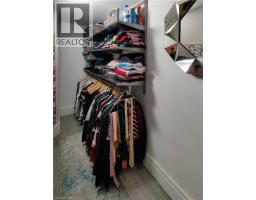 158 HUNTER Street E - 35