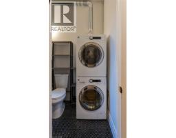 158 HUNTER Street E - 46