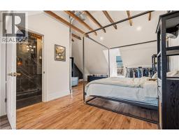 158 HUNTER Street E - 12