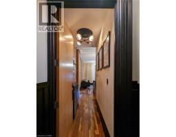 158 HUNTER Street E - 16