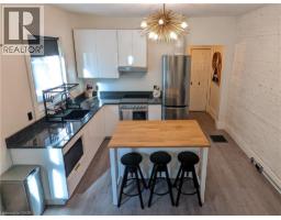 158 HUNTER Street E - 26