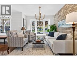 2079 GARY Crescent - 18