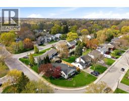 2079 GARY Crescent - 45