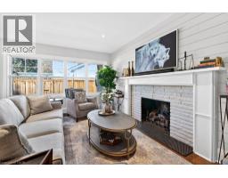 2079 GARY Crescent - 8