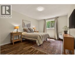 52 LATZER Crescent - 25