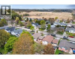 52 LATZER Crescent - 49