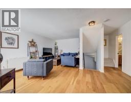 60 ELMSDALE Drive UnitNo. 11 - 16