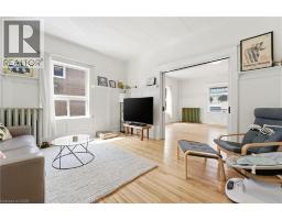 15 AVENUE Place - 5