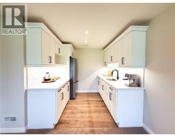 103 GIBBONS Street - 37