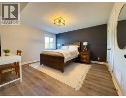 103 GIBBONS Street - 40
