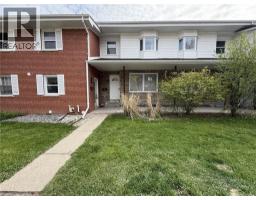284 WESTCOURT Place - 1