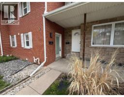 284 WESTCOURT Place - 4