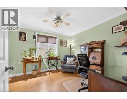 1 CAPTAIN TENBROCK Terrace - 33