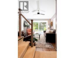 66 GARDEN Avenue - 24