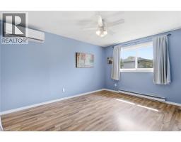 519 PINETREE Crescent - 15