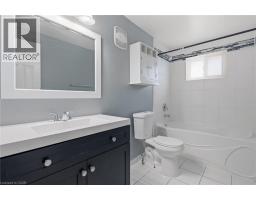 519 PINETREE Crescent - 18