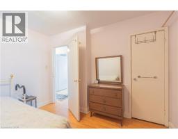 1 SNARESBROOK Drive - 21