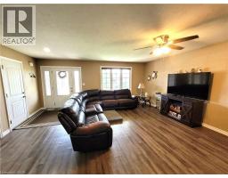 296 DONLY Drive S - 7