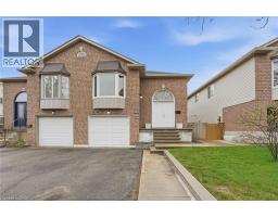 593 GREY Street - 1