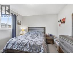 593 GREY Street - 19
