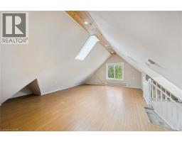 15 GORDON Avenue - 19