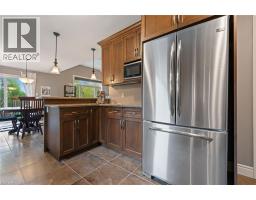 81 WILLOWDALE Crescent - 13