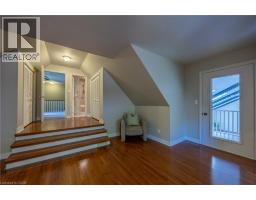 1 BOSTWICK Crescent - 17