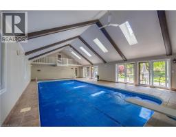 1 BOSTWICK Crescent - 28