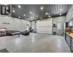 8951 SILVER Street - 32