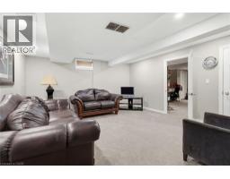 47 HANNAH Crescent - 17