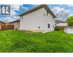 47 HANNAH Crescent - 29