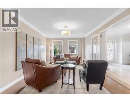 667 BURNETT Avenue - 20