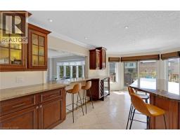 667 BURNETT Avenue - 24