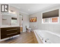 667 BURNETT Avenue - 38