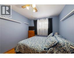 401 MOHAWK Road W - 22