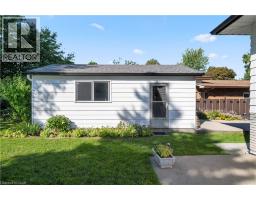 401 MOHAWK Road W - 39