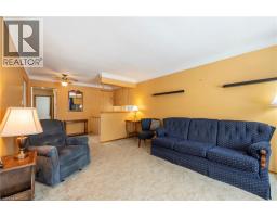 401 MOHAWK Road W - 9