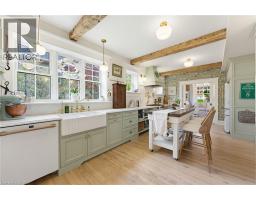 33 BRANT Road N - 15