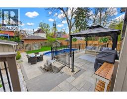 33 BRANT Road N - 41