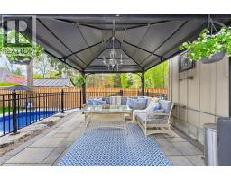 33 BRANT Road N - 42