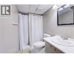 8 SANFORD Crescent - 25