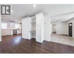 3865 VICTORIA Avenue - 17