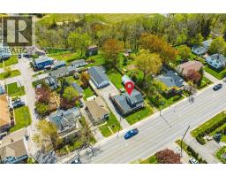 3865 VICTORIA Avenue - 4