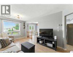 37 HILLTOP Drive - 12